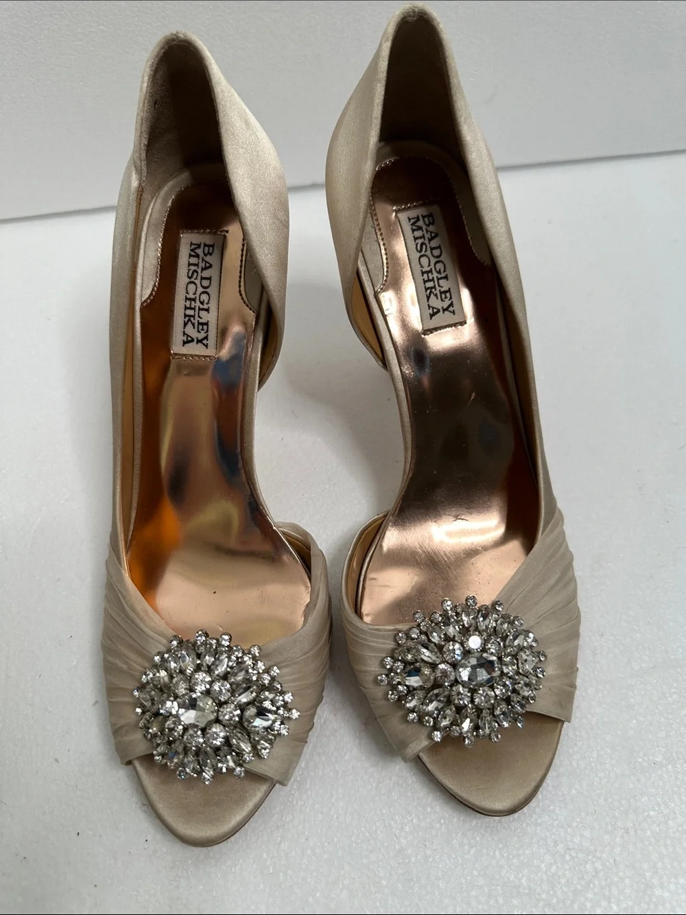 Badgley Mischka Champagne Satin Peep-Toe Heels with Crystal Medallions size 9
